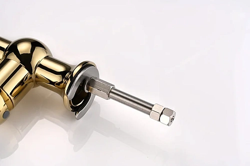 Смеситель для кухни Paulmark Retro золото Re213226-G Смеситель для кухни Paulmark Retro золото Re213226-G