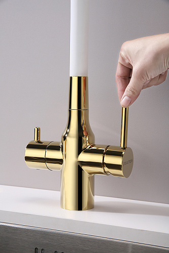 Смеситель для кухни Paulmark Salix золото белый шланг Sa213419-Gw Смеситель для кухни Paulmark Salix золото белый шланг Sa213419-Gw