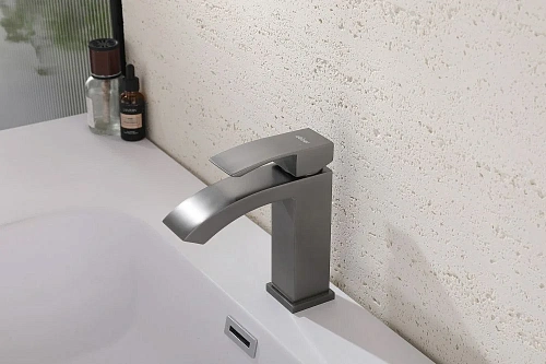 Смеситель для раковины ABBER Wasserfall AF8610NG никель Смеситель для раковины ABBER Wasserfall AF8610NG никель