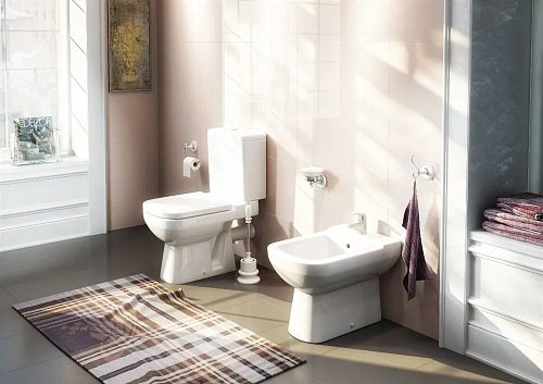 Унитаз напольный Kirovit Домино микролифт 429882 Унитаз напольный Kirovit Домино микролифт 429882