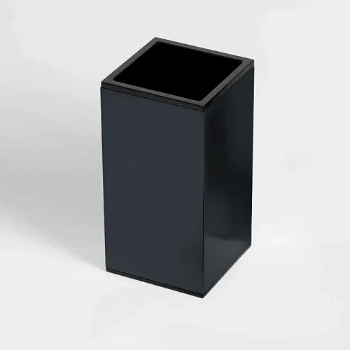 Стакан Colombo MiniQ B1643.GM настольный, графит матовый Стакан Colombo MiniQ B1643.GM настольный, графит матовый