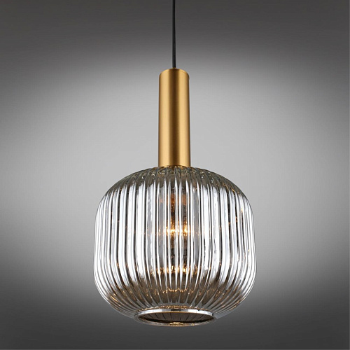 Светильник подвесной Omnilux Triscina OML-99426-01 Светильник подвесной Omnilux Triscina OML-99426-01