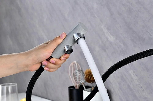 Смеситель для кухни Paulmark SERPENTINE серый дым Se213222-GRS Смеситель для кухни Paulmark SERPENTINE серый дым Se213222-GRS