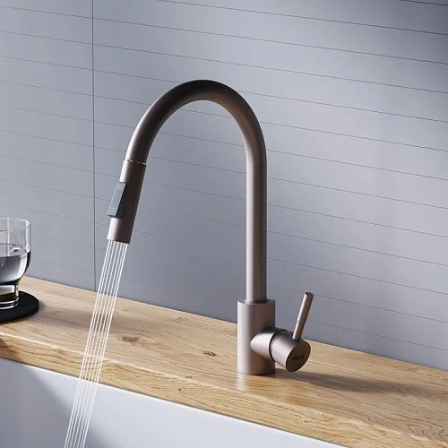 Смеситель для кухни Dorff Logic D3007511 с вытягивающимся изливом, сатин Смеситель для кухни Dorff Logic D3007511 с вытягивающимся изливом, сатин