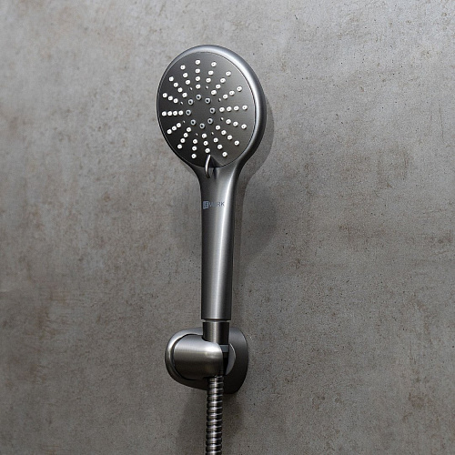 Душевая система Lemark Bronx LM3749GM термостатическая, встраиваемая, графит Душевая система Lemark Bronx LM3749GM термостатическая, встраиваемая, графит