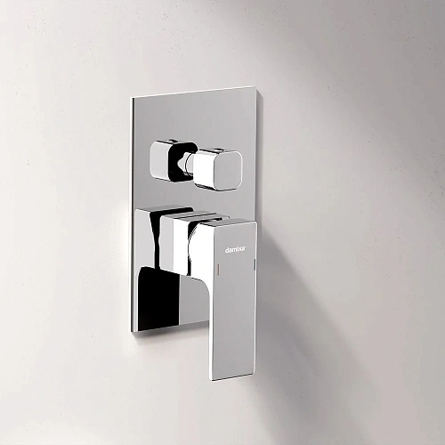 Душевая система Damixa Gala 953510000 встраиваемая, хром Душевая система Damixa Gala 953510000 встраиваемая, хром