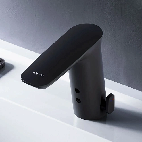 Смеситель для раковины AM.PM Inspire V2.0 F50A02322 сенсорный, черный Смеситель для раковины AM.PM Inspire V2.0 F50A02322 сенсорный, черный
