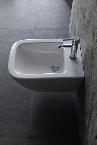 Биде подвесное Allen Brau Infinity 4.21006.20 Биде подвесное Allen Brau Infinity 4.21006.20