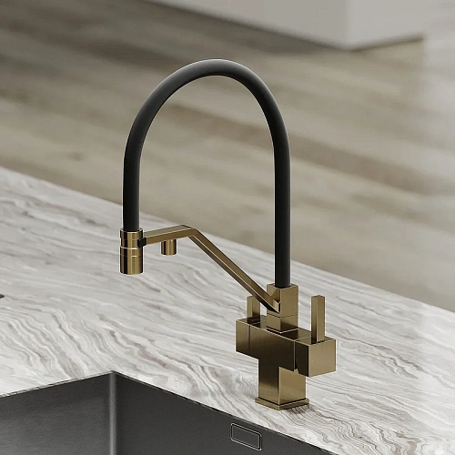 Смеситель для кухни Sancos Loro SC4007BG под фильтр, брашированное золото Смеситель для кухни Sancos Loro SC4007BG под фильтр, брашированное золото