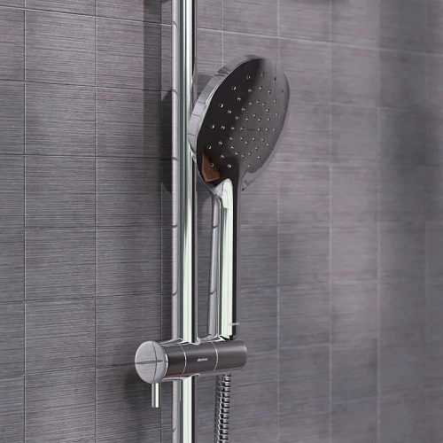 Душевая система Damixa Jupiter 977000000, верхний душ 225 мм штанга 1010 мм, хром Душевая система Damixa Jupiter 977000000, верхний душ 225 мм штанга 1010 мм, хром