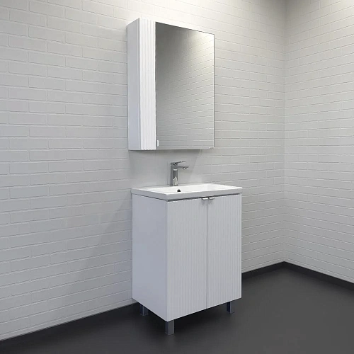 Зеркальный шкаф Comforty Лима 60 00-00019426 белый матовый Зеркальный шкаф Comforty Лима 60 00-00019426 белый матовый