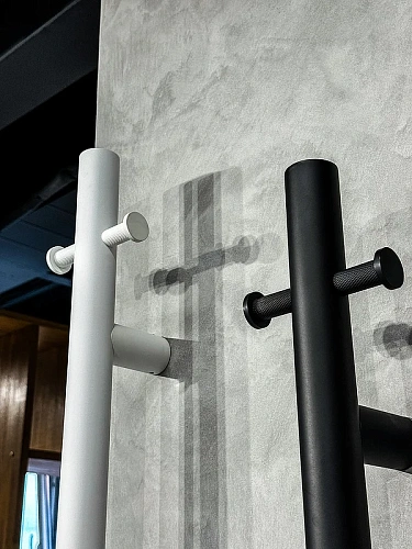 Полотенцесушитель электрический Boheme UNO BLACK 726-B Полотенцесушитель электрический Boheme UNO BLACK 726-B