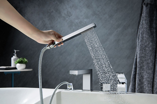 Смеситель на борт ванны Timo Selene 2130/00Y хром Смеситель на борт ванны Timo Selene 2130/00Y хром