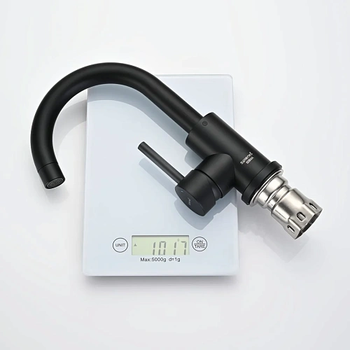 Смеситель для кухни Splenka S201.13.06, черный Смеситель для кухни Splenka S201.13.06, черный