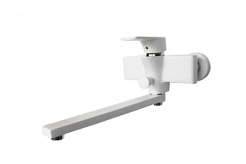 Смеситель для ванны D&K Berlin Steinbeis длинный излив белый (DA1433326) Смеситель для ванны D&K Berlin Steinbeis длинный излив белый (DA1433326)