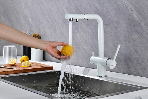 Смеситель для кухни Paulmark SERPENTINE белый матовый Se213222-WH Смеситель для кухни Paulmark SERPENTINE белый матовый Se213222-WH
