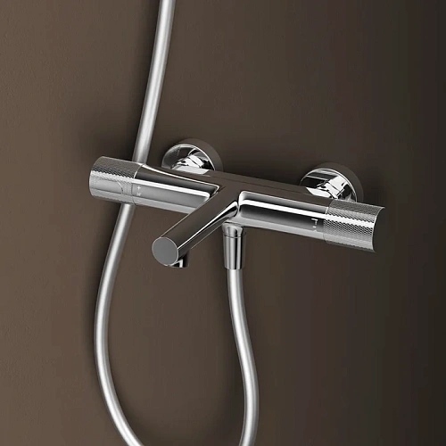 Смеситель для ванны IDDIS Duna (DUNSB02i74WA) с термостатом глянцевый хром Смеситель для ванны IDDIS Duna (DUNSB02i74WA) с термостатом глянцевый хром