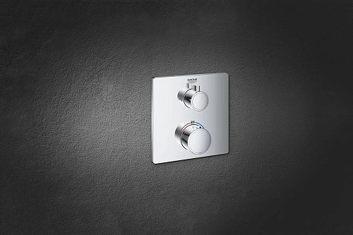 Смеситель для душа GROHE Grohtherm термостатический с переключателем на 2 положения верхний-Душевая 24079000 Смеситель для душа GROHE Grohtherm термостатический с переключателем на 2 положения верхний-Душевая 24079000