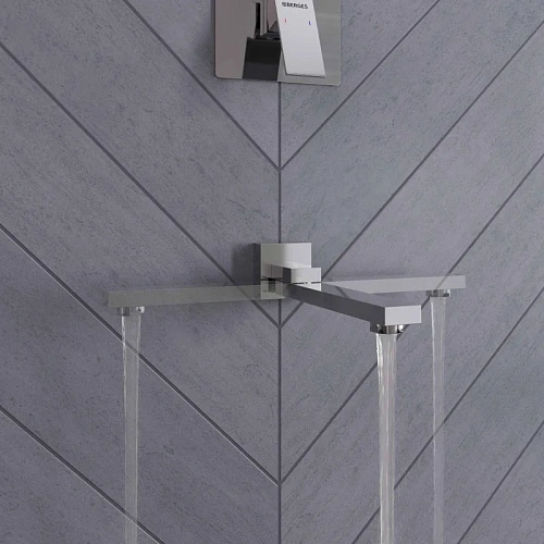 Душевая система BERGES NARDIS 3S встраиваемая, поворотный излив, хром 071010 Душевая система BERGES NARDIS 3S встраиваемая, поворотный излив, хром 071010