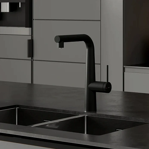Смеситель для кухни IDDIS Pure (PURBLPFi05N) под фильтр с выдвижным изливом, черный матовый Смеситель для кухни IDDIS Pure (PURBLPFi05N) под фильтр с выдвижным изливом, черный матовый