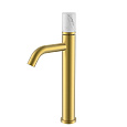 Детальная картинка товара «смеситель для раковины boheme stick 122-mg-mr-w matt gold mramor white»