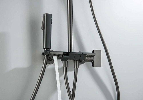 Душевая система Aquatek ПОЛАРИС AQ3040BGM оружейная сталь Душевая система Aquatek ПОЛАРИС AQ3040BGM оружейная сталь