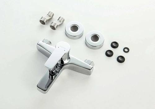 Смеситель для ванны Aquatek ЛУГАНО AQ1740CR хром Смеситель для ванны Aquatek ЛУГАНО AQ1740CR хром