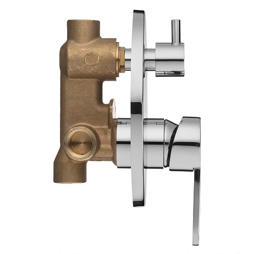 Смеситель для ванны Swedbe Platta 5514 встраиваемый подключение на 2 выхода Смеситель для ванны Swedbe Platta 5514 встраиваемый подключение на 2 выхода