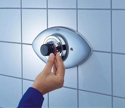 Смеситель для душа GROHE Grohtherm XL, хром (35003000) термостатический Смеситель для душа GROHE Grohtherm XL, хром (35003000) термостатический