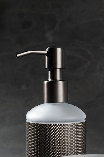 Дозатор жидкого мыла Allen Brau Allen Brau Priority 6.31A06-MG графит браш Дозатор жидкого мыла Allen Brau Allen Brau Priority 6.31A06-MG графит браш