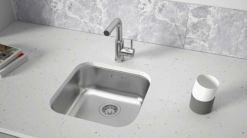 Кухонная мойка Paulmark VELLO 44 UN VE44-BS, брашированная 446х446мм Кухонная мойка Paulmark VELLO 44 UN VE44-BS, брашированная 446х446мм