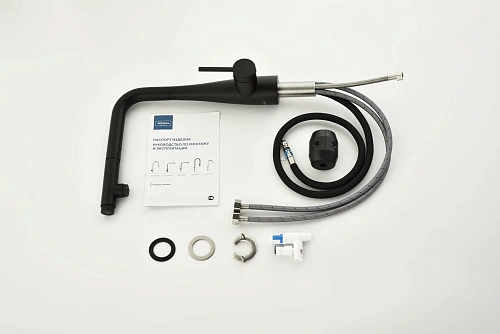 Смеситель для кухни AQUAme Cucina AQM9902MB с выдвижным изливом, черный матовый Смеситель для кухни AQUAme Cucina AQM9902MB с выдвижным изливом, черный матовый