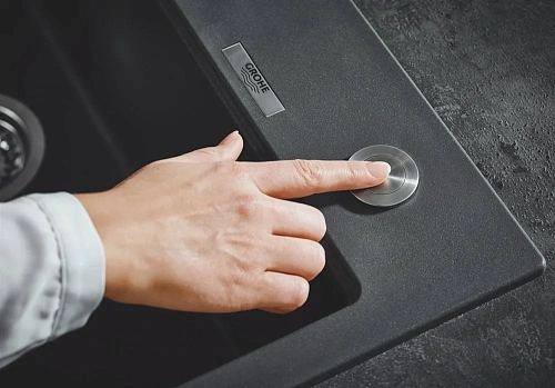 Кухонная мойка GROHE K700 с одной чашей, 780 x 510 мм, черный гранит (31652AP0) Кухонная мойка GROHE K700 с одной чашей, 780 x 510 мм, черный гранит (31652AP0)