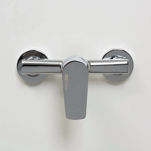 Смеситель для душа WasserKRAFT Dill 6102 хром Смеситель для душа WasserKRAFT Dill 6102 хром