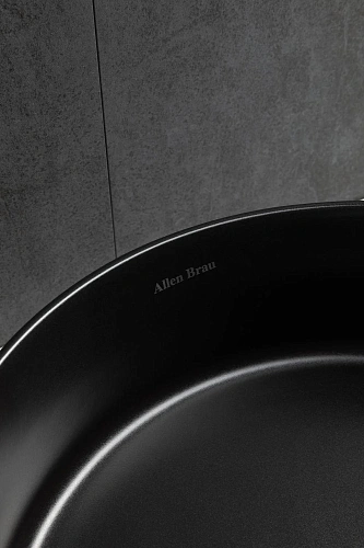 Раковина Allen Brau Fantasy Line 36 4.11032.31 накладная, черный матовый Раковина Allen Brau Fantasy Line 36 4.11032.31 накладная, черный матовый