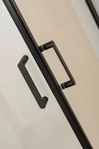 Душевой уголок Orange E04-100TB без поддона 100х100, стекло прозрачное Душевой уголок Orange E04-100TB без поддона 100х100, стекло прозрачное