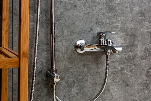 Душевая система Agger Glorious A1293500 с изливом, хром Душевая система Agger Glorious A1293500 с изливом, хром