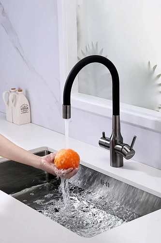 Смеситель для кухни Paulmark Salix вороненая сталь Sa213419-GM Смеситель для кухни Paulmark Salix вороненая сталь Sa213419-GM