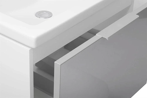 Шкаф-пенал Cersanit STILLO 35 серый хром (P-SL-STL) Шкаф-пенал Cersanit STILLO 35 серый хром (P-SL-STL)