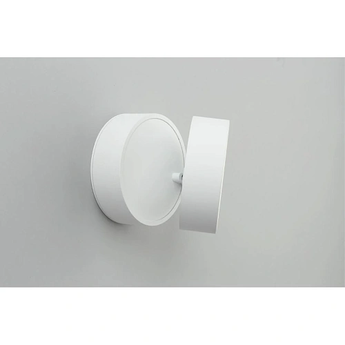 Светильник встраиваемый-накладной Omnilux Lenno OML-101309-18 Светильник встраиваемый-накладной Omnilux Lenno OML-101309-18