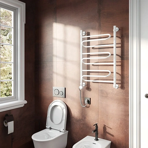 Полотенцесушитель электрический EWRIKA Медея W 80х50 L, белый 473320 Полотенцесушитель электрический EWRIKA Медея W 80х50 L, белый 473320