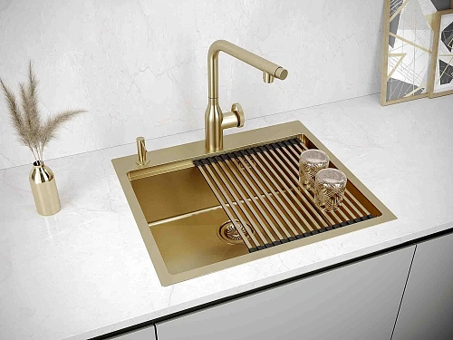 Смеситель для кухни Paulmark Urban золото Ur213104-G Смеситель для кухни Paulmark Urban золото Ur213104-G