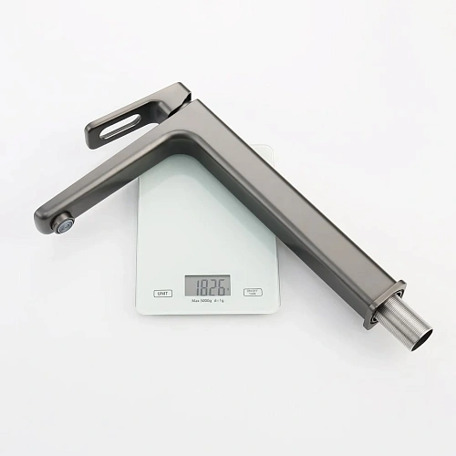 Смеситель для раковины Raglo R51.15.09, графит Смеситель для раковины Raglo R51.15.09, графит