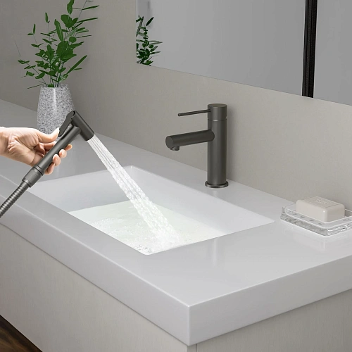 Смеситель для раковины Timo Saona 2360/18G с гигиеническим душем черное золото Смеситель для раковины Timo Saona 2360/18G с гигиеническим душем черное золото