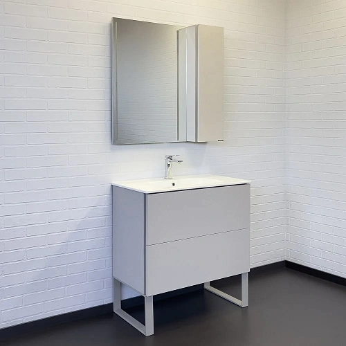 Зеркальный шкаф Comforty Бильбао-80 00-00014154 серый шелк c LED-подсветкой Зеркальный шкаф Comforty Бильбао-80 00-00014154 серый шелк c LED-подсветкой