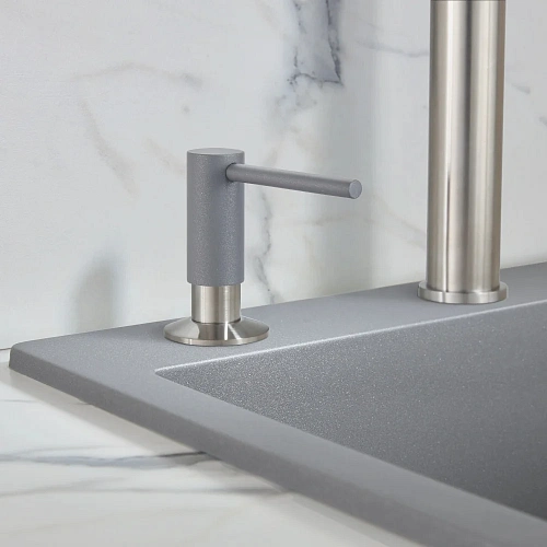 Дозатор жидкого мыла Milacio Ultra (MC.931.GR) серый металлик Дозатор жидкого мыла Milacio Ultra (MC.931.GR) серый металлик