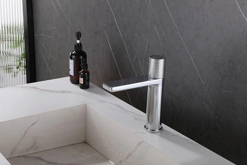 Смеситель для раковины ABBER Rund AF8710 хром Смеситель для раковины ABBER Rund AF8710 хром