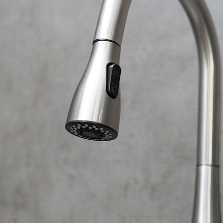 Смеситель для кухни Lemark Expert LM5084S с выдвижным поворотным изливом, сталь Смеситель для кухни Lemark Expert LM5084S с выдвижным поворотным изливом, сталь