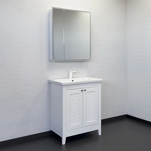 Зеркальный шкаф Comforty Классик-70 00-00013780 LED-подсветка, бесконтактный сенсор Зеркальный шкаф Comforty Классик-70 00-00013780 LED-подсветка, бесконтактный сенсор