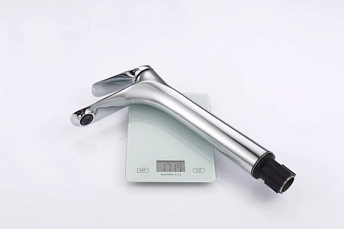 Смеситель для раковины ArtDecco Vogue AVG030CPF хром Смеситель для раковины ArtDecco Vogue AVG030CPF хром